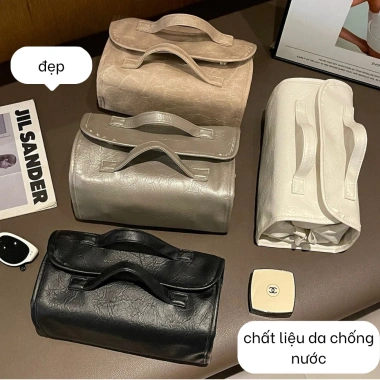 Túi đựng mỹ phẩm da đa ngăn gấp gọn, nhiều màu basic, tiện du lịch giá 85.000₫ 2 Túi đựng mỹ phẩm da đa ngăn gấp gọn, nhiều màu basic, tiện du lịch giá 85.000₫ 2