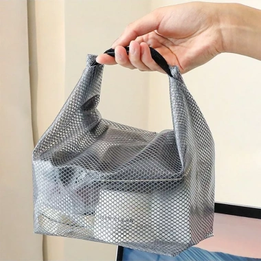 Túi đựng mỹ phẩm du lịch đáng yêu - Chống thấm nước tiện dụng, giá chỉ 37.900₫
