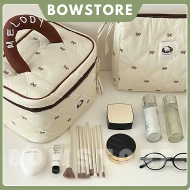 Túi Đựng Mỹ Phẩm Du Lịch Tay Cầm Thêu Bowstore - Giảm giá 23% chỉ 43,200 VND