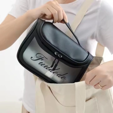 Túi Đựng Mỹ Phẩm Trang Điểm Trong Suốt Có Tay Cầm - JULEP BEAUTY Ưu Đãi 75.000₫