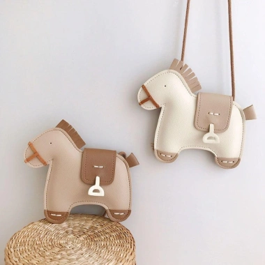 Túi Messenger Trẻ Em DITIPOO Da PU Hình Ngựa Mini Ins Style - Giá 120.852₫ (Giảm 33%)