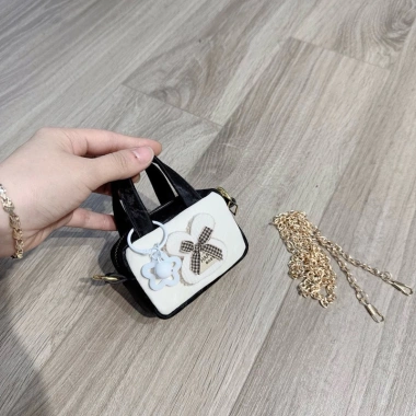 Túi mini đeo chéo Nơ treo sao 10cm - 3 màu mẫu mới 2.025 giá chỉ 64.000 7