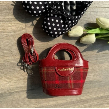 Túi mini tết cho bé gái nhiều màu - Vải đeo chéo dễ thương, chỉ 68.000₫