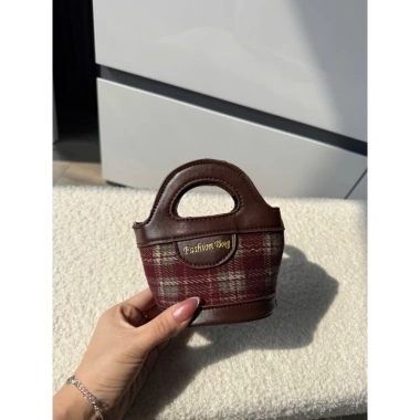 Túi mini tết cho bé gái nhiều màu - Vải đeo chéo dễ thương, chỉ 68.000₫