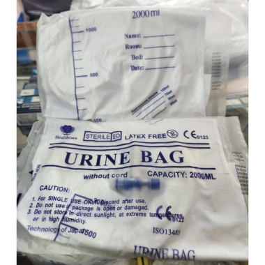 Túi nước tiểu Van T 2.000ml - Hàng chuẩn y tế, an toàn, giảm giá 35.000 VND 2 Túi nước tiểu Van T 2.000ml - Hàng chuẩn y tế, an toàn, giảm giá 35.000 VND 2