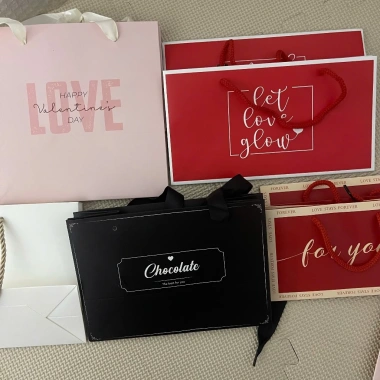 Túi Quà Tặng Đặc Biệt Khi Mua Set Socola Valentine - Giá Ưu Đãi 120.000đ