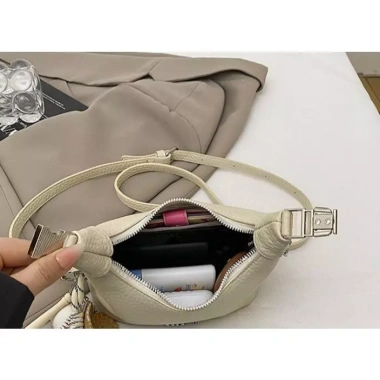 Túi quai xách tay nữ Chi-O da gạo – Đeo chéo kèm charm xinh xắn, chỉ 92.000₫ 8