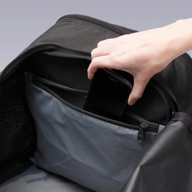 Túi thể thao Essential 55L đen Kipsta Decathlon – Siêu nhẹ, chịu nước, giảm giá 455k