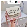 Túi xách nữ dáng bầu da nhung họa tiết mèo xinh yêu, ngăn phụ tiện, giá 47.000₫
