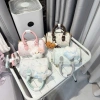 Túi xách nữ đeo chéo SITUIVI dáng trống, họa tiết kitty, kẹp nách, chỉ 72.000đ 3