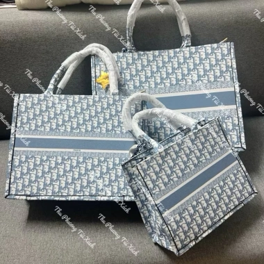 Túi xách nữ tote du lịch hoạ tiết, size 26-41cm, vải dày dặn thời trang sang chảnh, tặng khăn lụa, giá 99.000₫