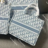 Túi xách nữ tote du lịch hoạ tiết, size 26-41cm, vải dày dặn thời trang sang chảnh, tặng khăn lụa, giá 99.000₫ 8