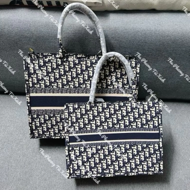 Túi xách nữ tote du lịch hoạ tiết, size 26-41cm, vải dày dặn thời trang sang chảnh, tặng khăn lụa, giá 99.000₫
