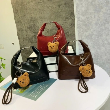 Túi xách nữ Uyên Store DK38 cầm tay đeo chéo mẫu mới 2.024 hottrend kèm móc khóa đẹp giá chỉ 79.000₫ 3