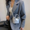 Túi xách Rinni mini dáng giỏ, túi đeo chéo thời trang kèm charm chỉ 160k 3