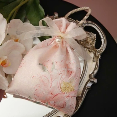 Túi xách tay bé gái hoa ngọc trai - Lì xì lễ Tết, Trung thu, áo dài, 59.000₫