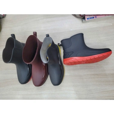 Ủng lửng nam nữ size 37-45 nội địa Trung - ủng đi mưa, phượt, 388 chỉ 49,000₫ 7 Ủng lửng nam nữ size 37-45 nội địa Trung - ủng đi mưa, phượt, 388 chỉ 49,000₫ 7