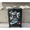 Vali ADIDAS Chính Hãng Màu Trắng Sticker Tam Gíc Xanh Dương Size 20 Cabin Giá 1.999.000 VNĐ 3