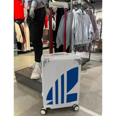 Vali ADIDAS chính hãng trắng sticker xanh dương size 20 cabin Giá 1.880.901 VND 3