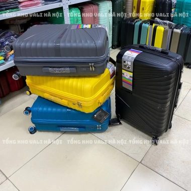 Vali Du Lịch 20‑28 inch Nhựa PP Dẻo Dai, Chống Va Đập Xước, Giá Giảm 485.000 VNĐ 2