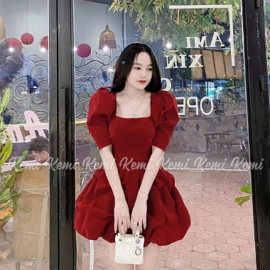 Váy đầm nữ cổ vuông xòe bồng sang chảnh Nhung Kemi - Đi chơi, tiệc xinh 175k 10 Váy đầm nữ cổ vuông xòe bồng sang chảnh Nhung Kemi - Đi chơi, tiệc xinh 175k 10
