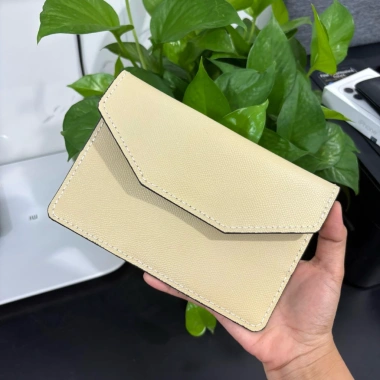 Ví Đựng Giấy Tờ Đăng Kiểm Xe Ô Tô Da Bò Epsom 13x18 Mẫu 02 Beige - 290.000