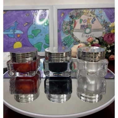 Vỏ hũ chiết mỹ phẩm RS nắp xi vàng bạc 15ml-30ml, in chữ sang trọng, giảm giá 34k