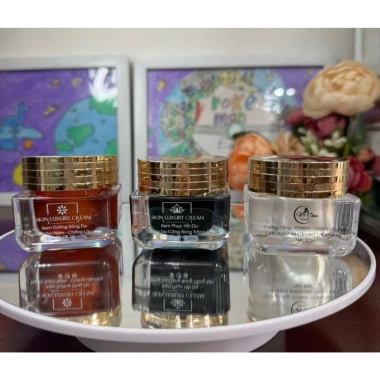 Vỏ hũ chiết mỹ phẩm RS nắp xi vàng bạc 15ml-30ml, in chữ sang trọng, giảm giá 34k