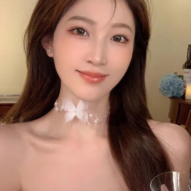 Vòng Cổ Choker Butterfly Đính Hạt Ngọc Sang Trọng, Dây Sợi Mảnh Voan 20.900 VNĐ by.Lisa