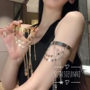 Vòng đeo bắp tay kim loại tua rua dài phong cách punk phụ kiện cosplay cánh tay 2