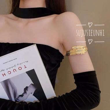 Vòng đeo bắp tay phong cách bohemian mông cổ - Giá chỉ 26.000 VND, giảm mạnh 2 Vòng đeo bắp tay phong cách bohemian mông cổ - Giá chỉ 26.000 VND, giảm mạnh 2