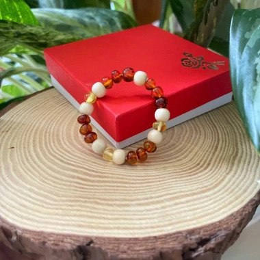 Vòng Hổ Phách Dâu Tằm Cho Bé Sơ Sinh - Hỗ Trợ Mọc Răng, Ngủ Ngon, Bình An, Giá Ưu Đãi 230.000 10