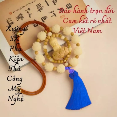 Vòng Liên Hoa Phật Thích Ca Gỗ Hoàng Dương Trang trí ô tô, mang bình an, chỉ 60.600đ 4 Vòng Liên Hoa Phật Thích Ca Gỗ Hoàng Dương Trang trí ô tô, mang bình an, chỉ 60.600đ 4