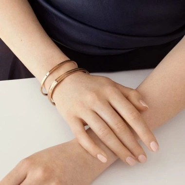 Vòng Tay Daniel Welington Classic Elan Cuff D_W V3 Chính Hãng - Giá chỉ 358.999₫ 2