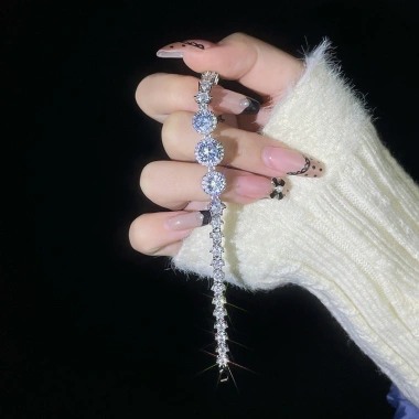 Vòng tay zircon hình bầu dục đa màu sắc, thời trang sang trọng, cá tính cho quý cô 10