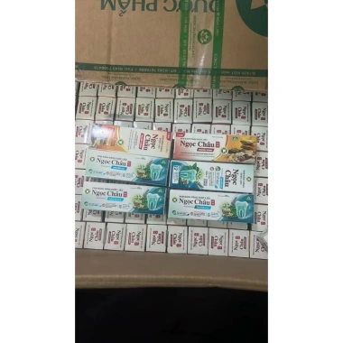 Xả kho giá rẻ DATE 2.027 - kem đánh răng mini Ngọc Châu 20g truyền thống chuyên gia du lịch tiện lợi chỉ 19.000đ 2