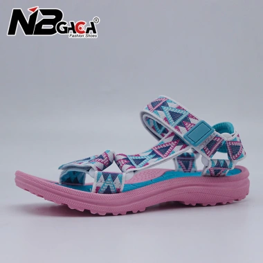 Xăng Đan Đen Mùa Hè Bé Trai & Bé Gái - Đế Mềm, Đi Biển, Size 30‑38 Giá 175k 9