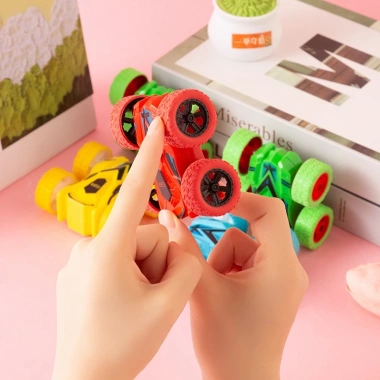 Xe ô tô đồ chơi 4 bánh leo núi – Xe đua cho bé trai, bền bỉ, giá 13.770₫ 8