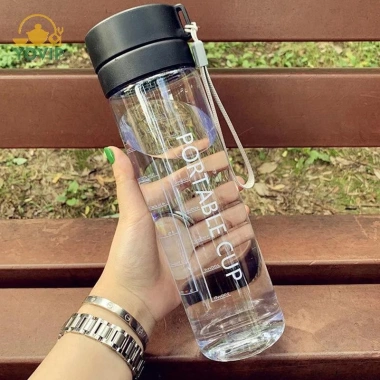 YOVIP 600ml Chai Thể Thao Trong Suốt - Infuser Trái Cây Chanh, Dung Tích Lớn Di Động, Nhựa VN Giá 70.290 VND