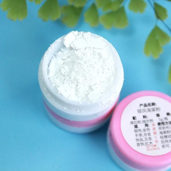 Làm thế nào để đánh bóng bạc đúng cách mà không làm hỏng đồ trang sức của bạn?