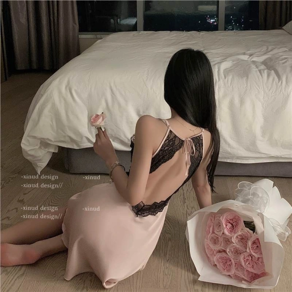 Trước đây, nhiều người thường lựa chọn váy ngủ cotton hoặc đồ ngủ set đồ dày dặn để “che” phần cơ thể. (Ảnh 3)