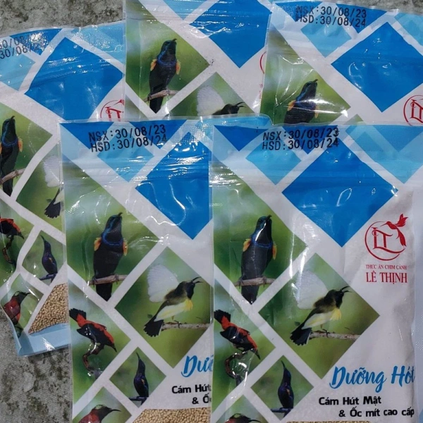Để đánh giá sự thay đổi trong tiếng kêu, hãy dành ra 5‑10 phút mỗi ngày để ghi âm chim hoặc chỉ đơn giản là quan sát mức độ hoạt động. (Ảnh 5)