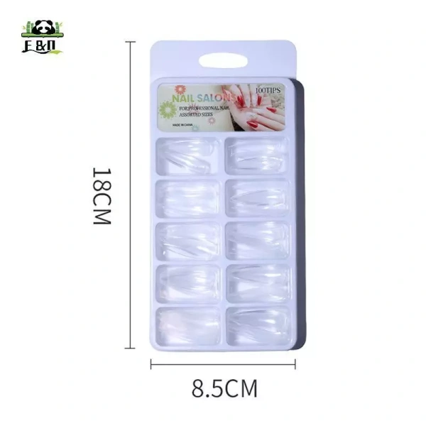 Móng tay giả trong suốt thường gây khó chịu ở góc móng, chi tiết nhỏ mà nhiều người chưa để ý - Ảnh 5 Móng tay giả trong suốt thường gây khó chịu ở góc móng, chi tiết nhỏ mà nhiều người chưa để ý - Ảnh 5