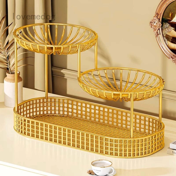 Những lúc bếp chật, một chiếc giỏ đựng trái cây đa lớp khiến việc sắp xếp kẹo bánh nhẹ nhàng hơn. - Ảnh 1