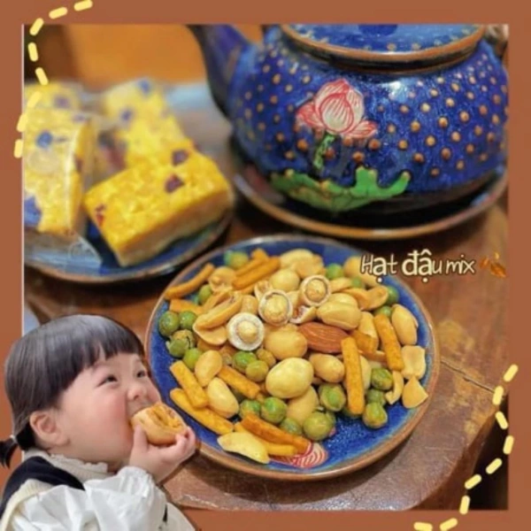 Nhiều thương hiệu sử dụng chiến lược marketing “lành mạnh, năng lượng” trên các kênh mạng xã hội, thu hút người tiêu dùng trẻ tuổi, đặc biệt là những người chưa có thói quen đọc nhãn dinh dưỡng. (Ảnh 2) Nhiều thương hiệu sử dụng chiến lược marketing “lành mạnh, năng lượng” trên các kênh mạng xã hội, thu hút người tiêu dùng trẻ tuổi, đặc biệt là những người chưa có thói quen đọc nhãn dinh dưỡng. (Ảnh 2)
