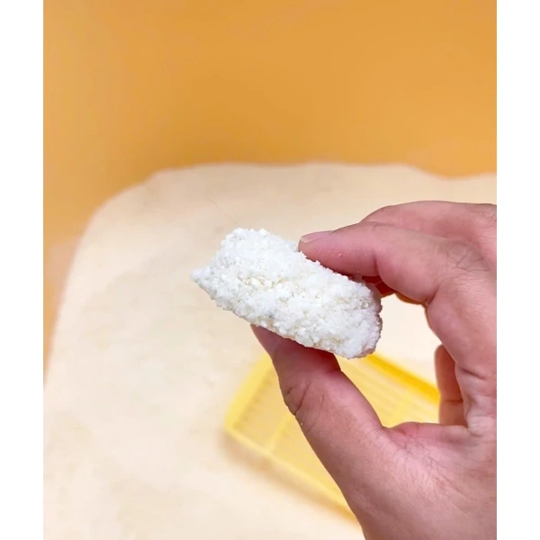 Dưới đây là bảng so sánh nhanh giữa cát sắn, cát khoáng (silica gel), và cát vỏ gỗ, nhằm giúp bạn hình dung được ưu – nhược điểm của từng loại. (Ảnh 3) Dưới đây là bảng so sánh nhanh giữa cát sắn, cát khoáng (silica gel), và cát vỏ gỗ, nhằm giúp bạn hình dung được ưu – nhược điểm của từng loại. (Ảnh 3)