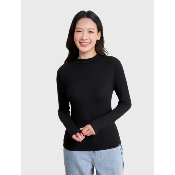 Đối với những người phải đối mặt với thời tiết lạnh giá hàng ngày, áo giữ nhiệt không chỉ là một lớp vải mỏng mà còn là “đầu đề” của cảm giác ấm áp. (Ảnh 2) Đối với những người phải đối mặt với thời tiết lạnh giá hàng ngày, áo giữ nhiệt không chỉ là một lớp vải mỏng mà còn là “đầu đề” của cảm giác ấm áp. (Ảnh 2)
