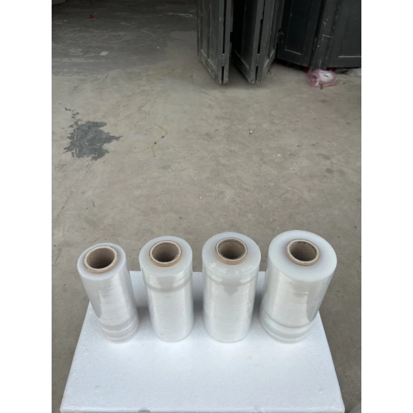 Chi tiết vô ý khi quấn hàng bằng màng bọc PE trắng có thể làm chậm tiến độ đóng gói - Ảnh 5