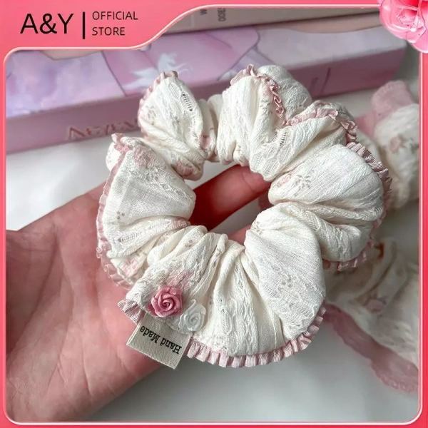 Một trong những nguyên nhân phổ biến mà người dùng thường quên là cách họ buộc tóc. (Ảnh 3) Một trong những nguyên nhân phổ biến mà người dùng thường quên là cách họ buộc tóc. (Ảnh 3)