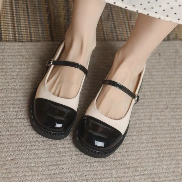 Độ bền của giày bup bê phụ thuộc vào quá trình chế tạo và cách bảo quản. (Ảnh 2) Độ bền của giày bup bê phụ thuộc vào quá trình chế tạo và cách bảo quản. (Ảnh 2)